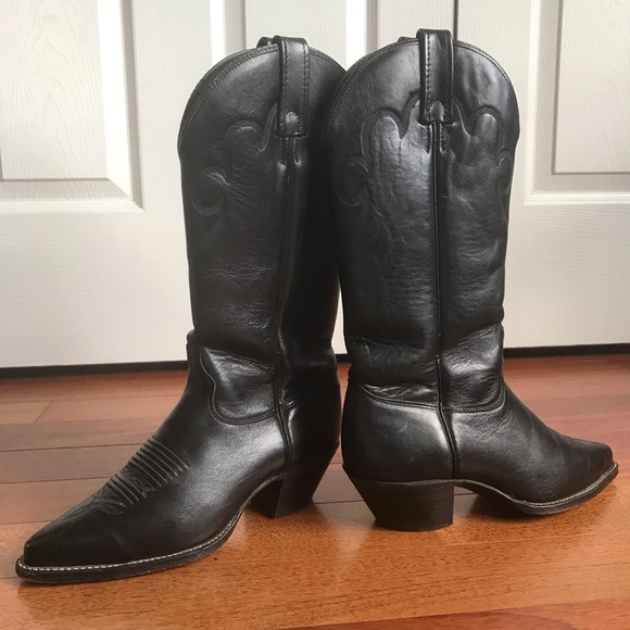 Vintage J Chisholm leather cowboy boots w/trees - Picture 3 of 16